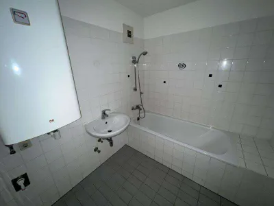 1-Zimmer-Wohnung mieten in Steyr – 60 m², € 520 – Bild 5 von 6