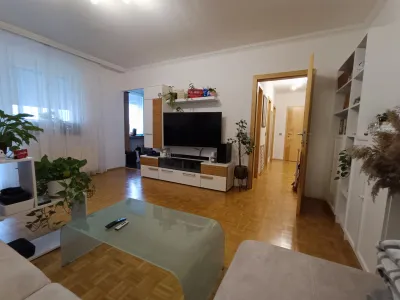 2-Zimmer-Wohnung mieten in Amstetten – 60 m², € 650 – Bild 1 von 13