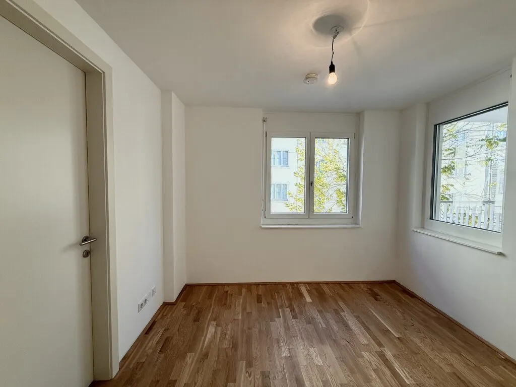 schöne 2-Zimmer Wohnung in ruhiger Lage mit guter Infrastruktur- nahe U4 Hietzing - Widok 3