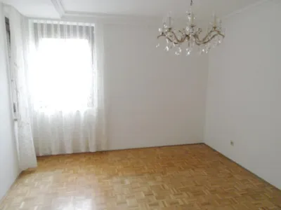 3-Zimmer-Wohnung mieten in Linz – 75 m², € 924 – Bild 4 von 8