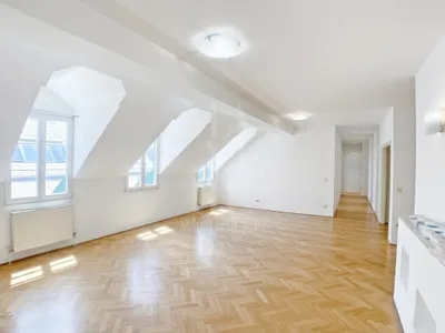 Ruhige Dachgeschosswohnung mit Klima - hinterm Rathaus – Bild 3