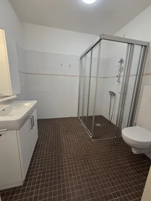 2-Zimmer-Wohnung mieten in Wiener Neustadt Land – 50,37 m², € 689 – Bild 7 von 8