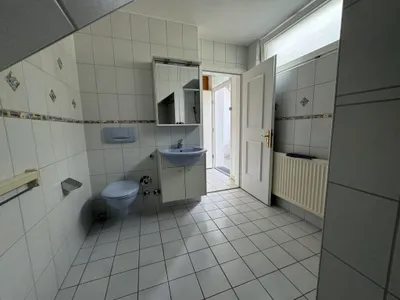 3-Zimmer-Wohnung mieten in Innsbruck – 100 m², € 2.480 – Bild 22 von 36