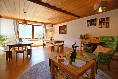 10-Zimmer-Gewerbeimmobilie kaufen in Gmunden – 264 m², € 1.290.000 – Bild 4 von 8
