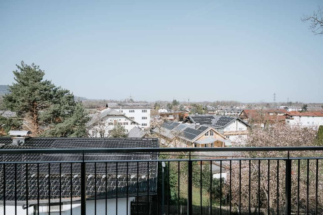 NEUBAU! Helle 3-Zimmer-Penthousewohnung mit 23 m² Terrasse - Ansicht 2