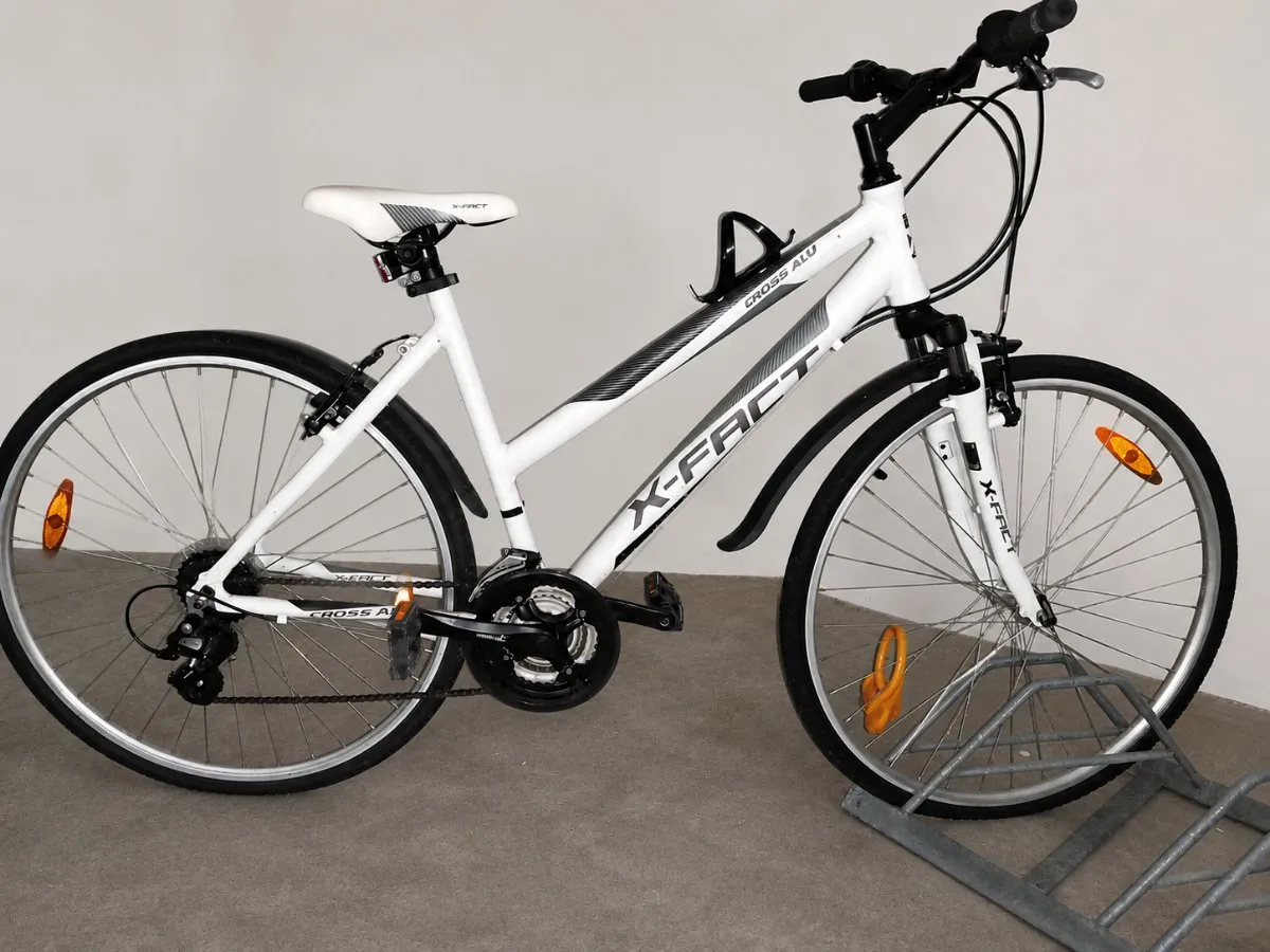 e bike 28 zoll cube Touring Hybrid One 625 E-Bike Generalüberholt Gebrauchtes Fahrrad – H&B Exclusive Cube Reaction Hybrid Race Category:E Bike_KTM Motivauswahl:Motiv Geschenk