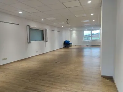 2-Zimmer-Gewerbeimmobilie mieten in Sankt Pölten Land – 70 m², € 700 – Bild 4 von 11