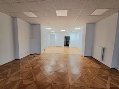 Gewerbeimmobilie mieten in Bruck-Mürzzuschlag – 152 m², € 10 – Bild 2 von 8