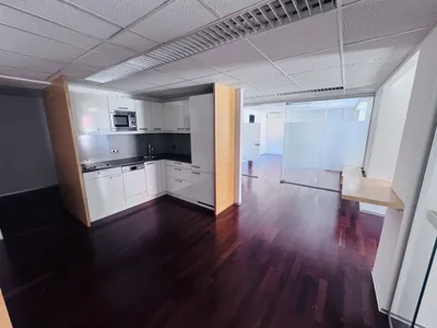 4-Zimmer-Gewerbeimmobilie mieten in Wien – 97 m², € 1.416 – Bild 5 von 12