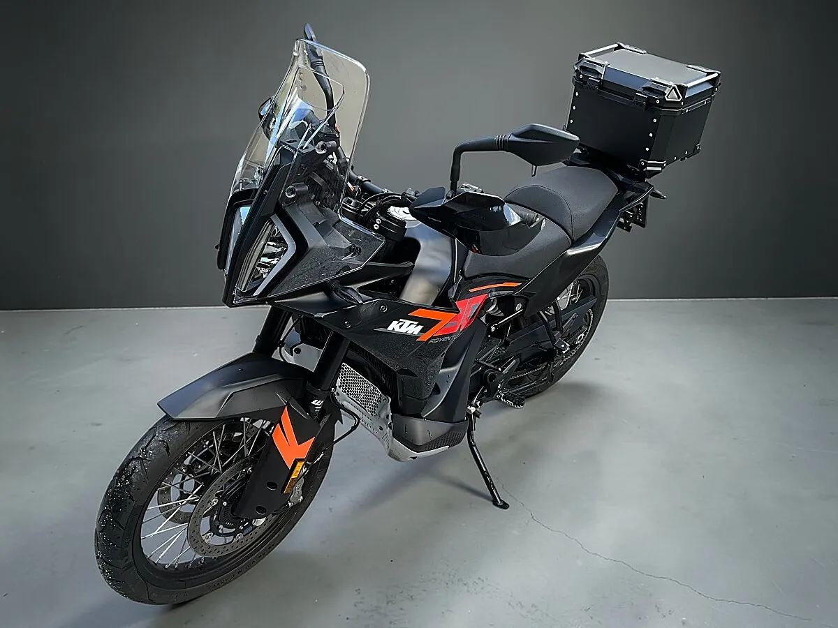 KTM Adventure
