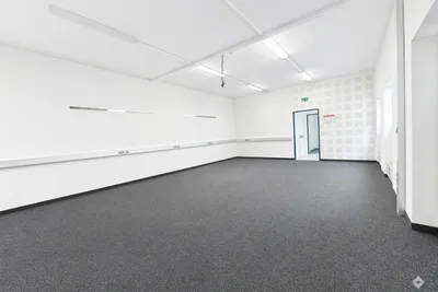 Gewerbeimmobilie mieten in Salzburg Stadt – 200 m², € 3.280 – Bild 5 von 7