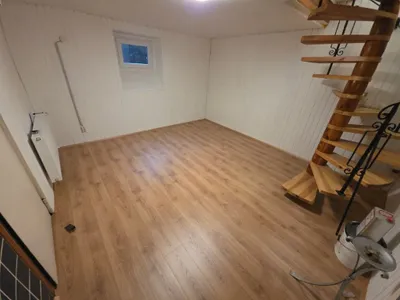6-Zimmer-Gewerbeimmobilie mieten in Linz – 117 m², € 950 – Bild 12 von 13
