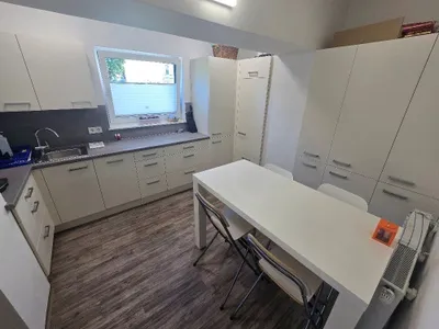 6-Zimmer-Gewerbeimmobilie mieten in Linz – 117 m², € 950 – Bild 6 von 13