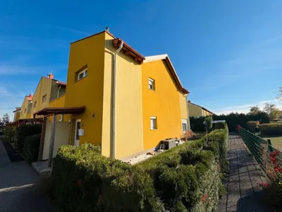 Haus kaufen in Neunkirchen – 185 m², € 399.000 – Bild 3 von 37