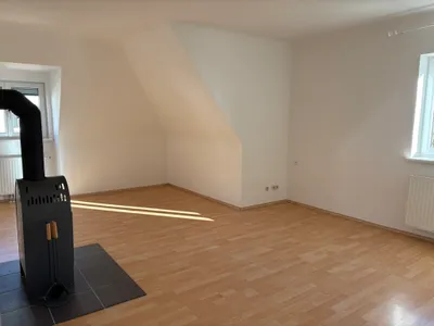 2-Zimmer-Wohnung mieten in Wiener Neustadt – 56,7 m², € 771 – Bild 3 von 12