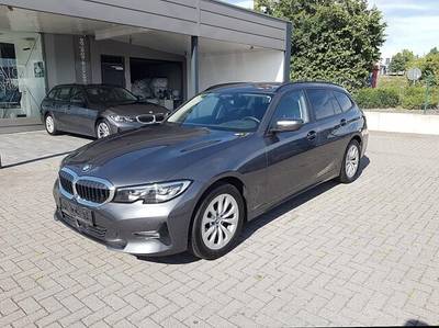 BMW 3er-Reihe 320 d xDrive BUSINESS PROF ASSIST STZHZ FREUDE LM
