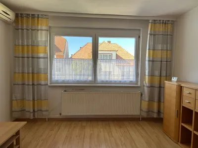 6-Zimmer-Haus kaufen in Eisenstadt - Umgebung – 140 m², € 285.000 – Bild 16 von 33