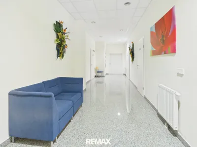 15-Zimmer-Gewerbeimmobilie mieten in Mattersburg – 396 m², € 3.174 – Bild 10 von 14