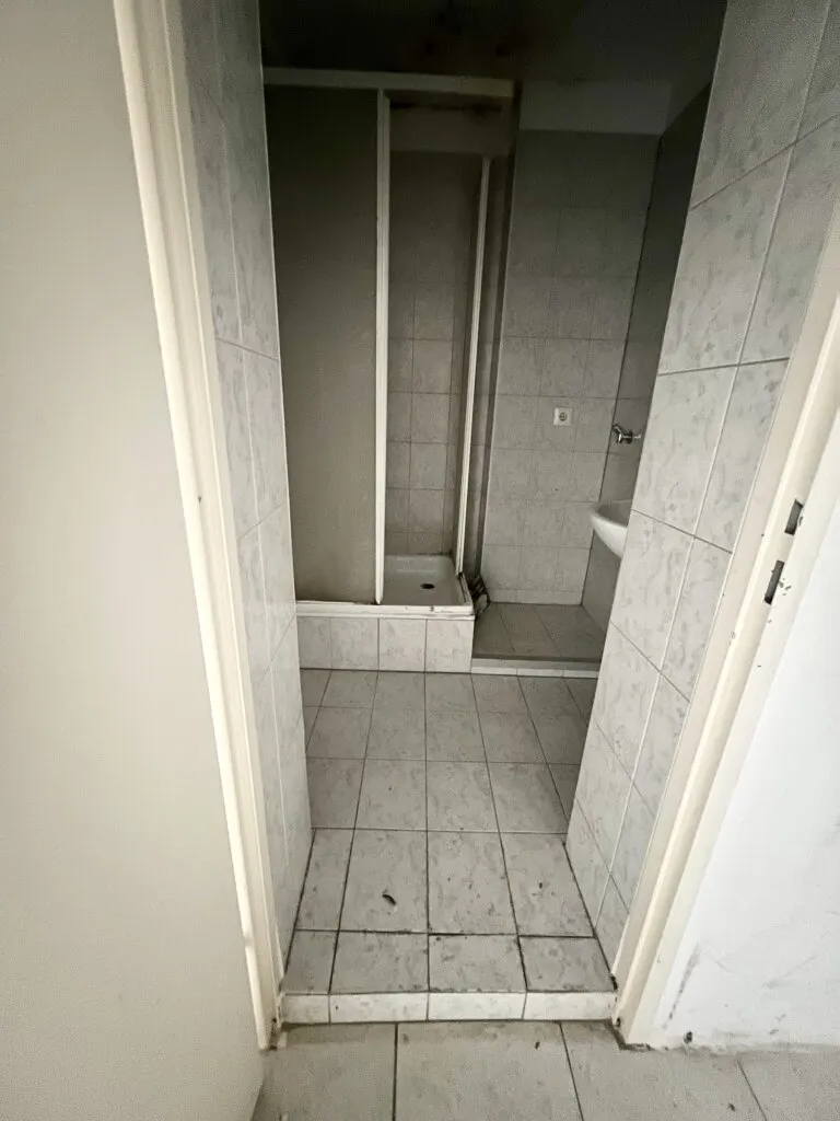 Günstige 1,5 - Zimmer Wohnung im 3.ten Liftstock - Kurzzeitvermietung möglich! - Ansicht 3
