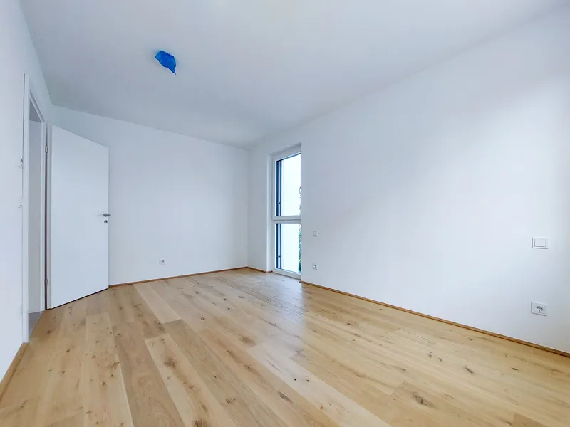 2-Zimmer-Pärchentraum auf 65 m² inkl. Terrasse. Top Lage nahe Donau Zentrum - Deckenkühlung inklusive - Ansicht 3