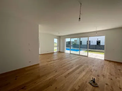 6-Zimmer-Haus mieten in Perg – 143 m², € 2.150 – Bild 10 von 18