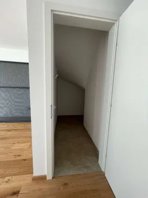 6-Zimmer-Haus mieten in Perg – 143 m², € 2.150 – Bild 8 von 18