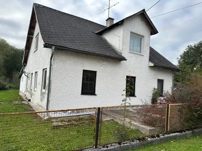 7-Zimmer-Haus mieten in Vöcklabruck – 110 m², € 550 – Bild 2 von 2