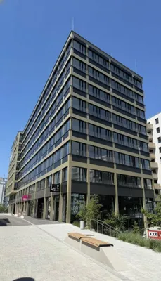 Gewerbeimmobilie mieten in Wien – 153 m², € 3.054