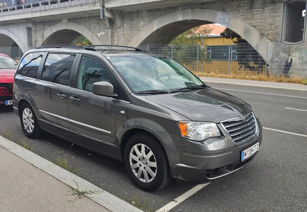 Chrysler Voyager