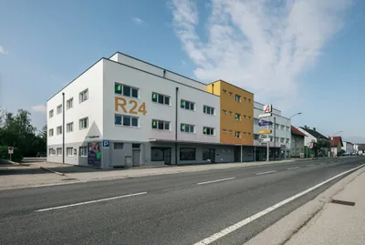 7-Zimmer-Gewerbeimmobilie mieten in Amstetten – 222 m², € 2.645 – Bild 3 von 16
