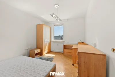 4-Zimmer-Wohnung mieten in Linz – 84,97 m², € 1.213 – Bild 4 von 6