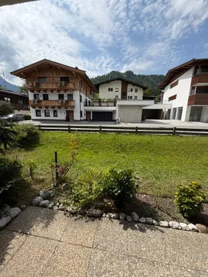 2-Zimmer-Wohnung mieten in Kitzbühel – 50 m², € 1.200 – Bild 1 von 4
