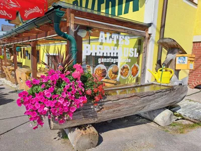 Gewerbeimmobilie mieten in Liezen – 600 m², € 3