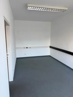 1-Zimmer-Gewerbeimmobilie mieten in Wien – 16 m², € 420 – Bild 5 von 6