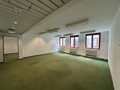 Gewerbeimmobilie mieten in Wien – 96 m², € 1.843 – Bild 1 von 6