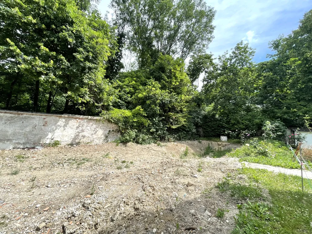 Traumhaftes Baugrundstück direkt am Schlosspark - Ansicht 3
