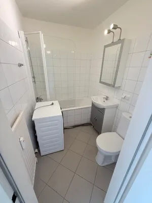 2-Zimmer-Wohnung mieten in Salzburg Stadt – 45 m², € 1.300 – Bild 9 von 13