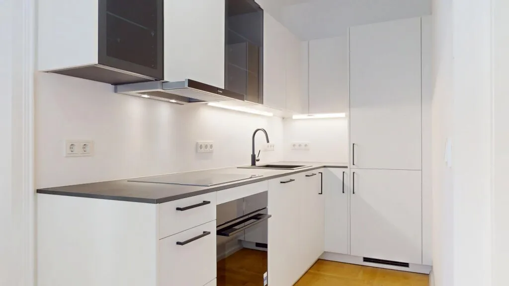 **Stilvoll sanierte Altbauwohnung in begehrter Bestlage des 6. Bezirks I 360° Rundgang** - Ansicht 3