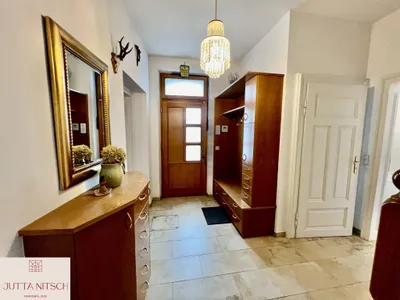 7-Zimmer-Gewerbeimmobilie kaufen in Baden – 219,82 m², € 629.000 – Bild 5 von 31