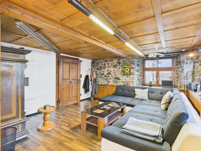 8-Zimmer-Haus kaufen in Feldkirch – 264 m², € 590.000 – Bild 3 von 45