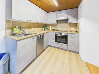 8-Zimmer-Haus kaufen in Feldkirch – 264 m², € 590.000 – Bild 9 von 45
