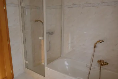 10-Zimmer-Gewerbeimmobilie kaufen in Gmunden – 320 m², € 890.000 – Bild 14 von 19