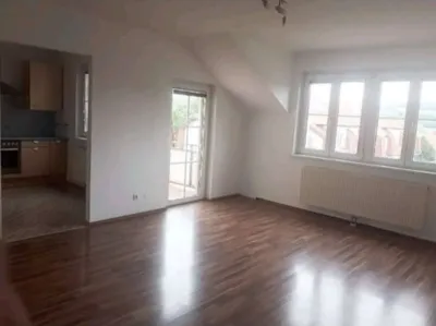 3-Zimmer-Wohnung mieten in Bruck an der Leitha – 77 m², € 850 – Bild 3 von 6