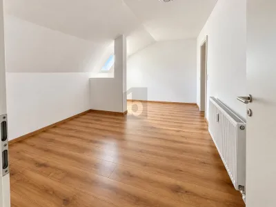 3-Zimmer-Wohnung mieten in Braunau am Inn – 100 m², € 1.250 – Bild 2 von 6
