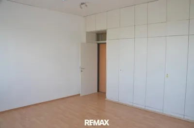 1-Zimmer-Gewerbeimmobilie mieten in Krems an der Donau – 23 m², € 410 – Bild 2 von 8