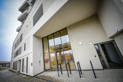 Unbefristete Neubau-Mietwohnung im Oberen Hausfeld | Termin online buchen: www.hausfeld22.at/nordlicht – Bild 3