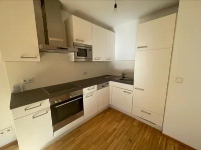 Gemütliche 2-Zimmer-Wohnung in unmittelbarer Nähe zur U3 Hütteldorfer Straße (Inkl. Heizkosten)
