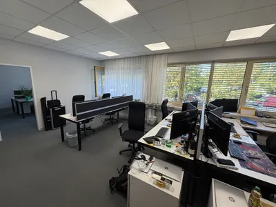 4-Zimmer-Gewerbeimmobilie mieten in Wien – 168 m², € 1.787