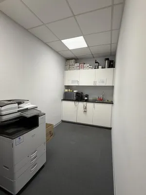 4-Zimmer-Gewerbeimmobilie mieten in Wien – 168 m², € 1.787 – Bild 9 von 39