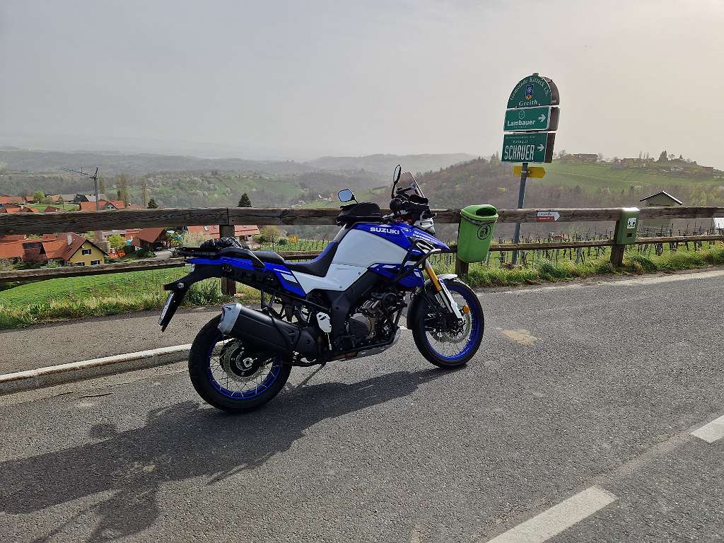 Suzuki V-Strom 1050 DE Enduro